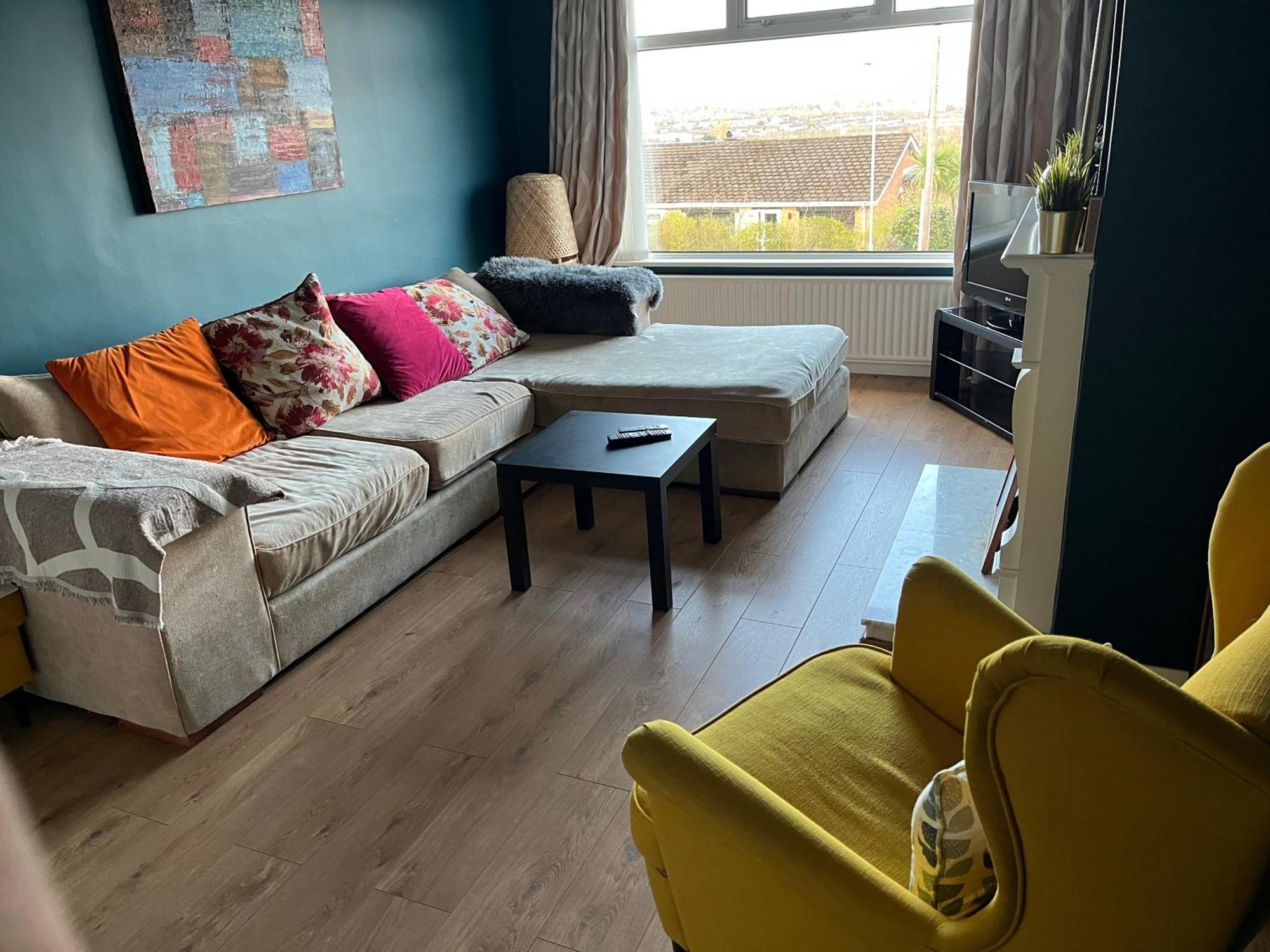 Bellevue Bungalow - Comfortable Home With Amazing Views Белфаст Екстериор снимка